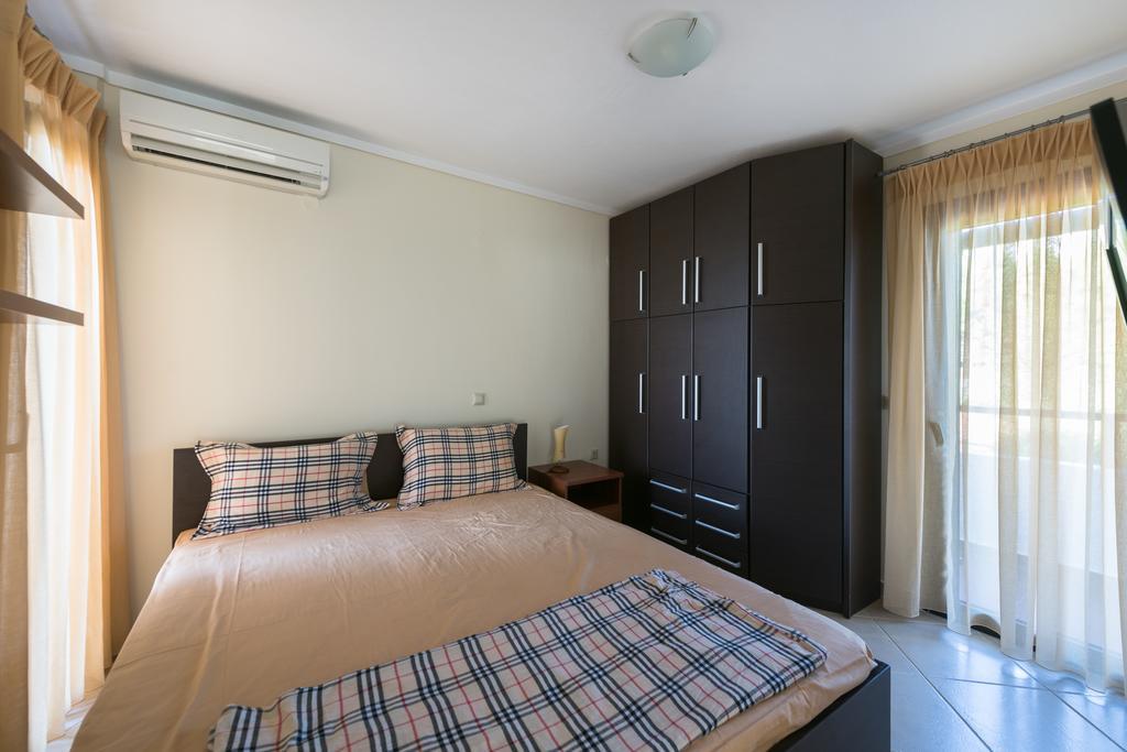 Elani Villa Dieci By Luxlikehome Síviri Rom bilde