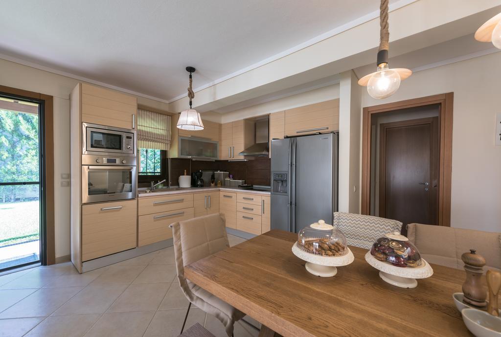 Elani Villa Dieci By Luxlikehome Síviri Rom bilde