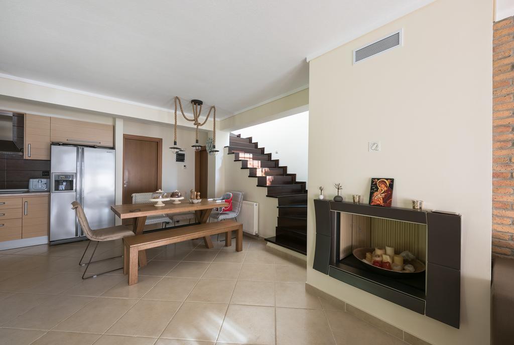 Elani Villa Dieci By Luxlikehome Síviri Rom bilde